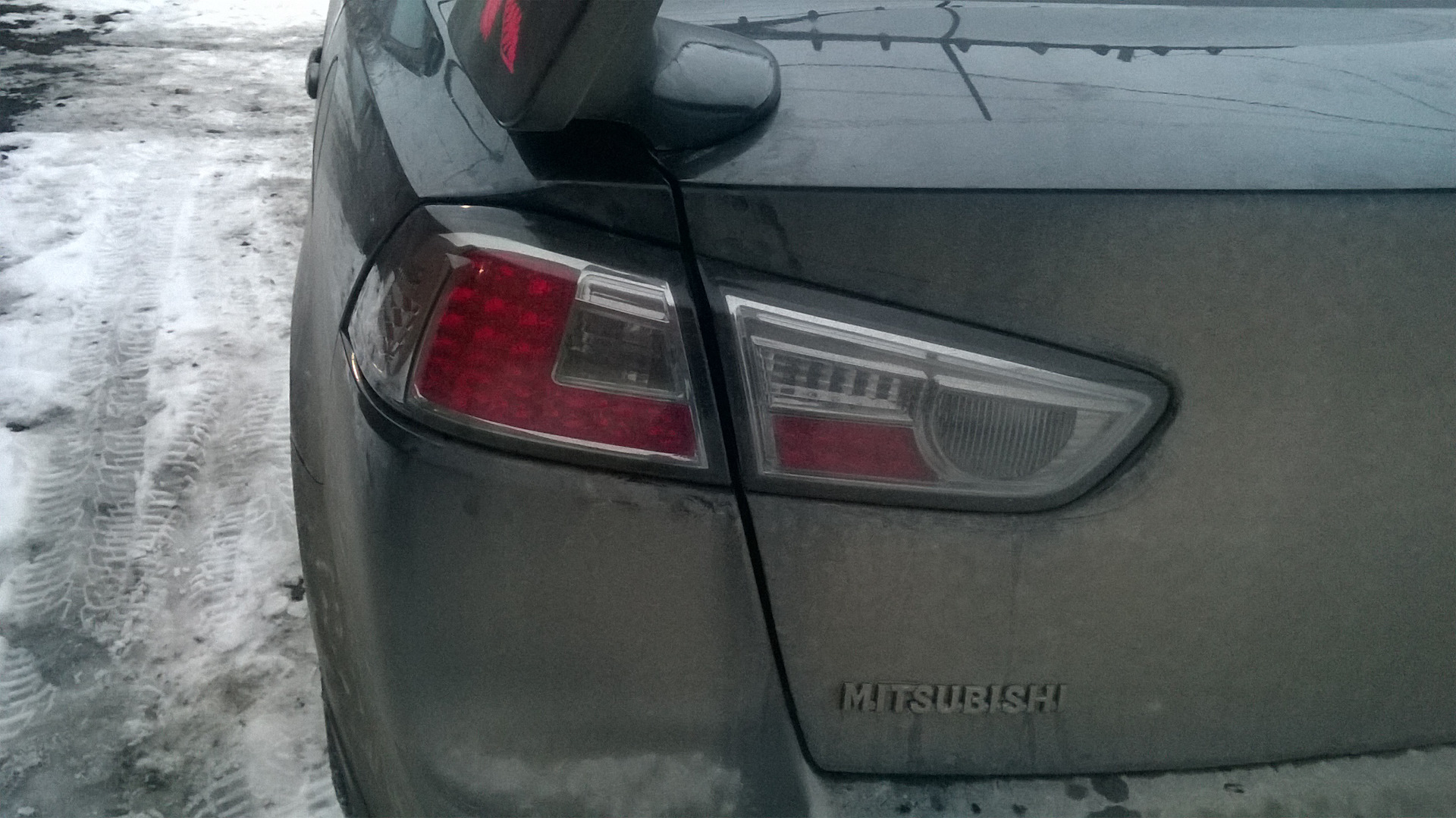 Как снять фонарь лансер 10 задние диодные фонари Lancer x - Mitsubishi Lancer X, 1,5 л, 2007 года тюнинг DR