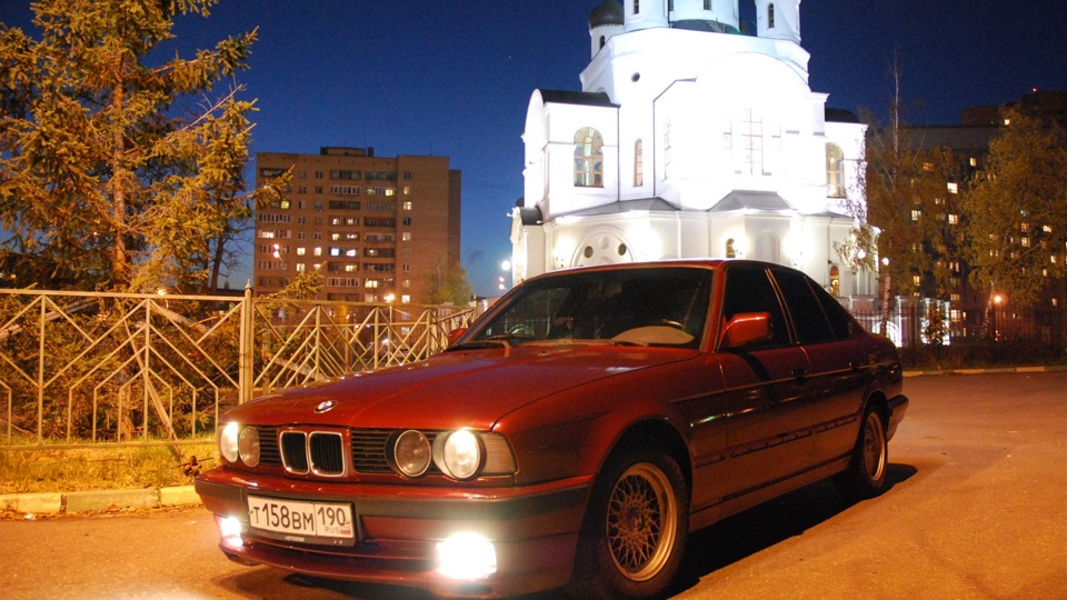 BMW 5 series RED #1