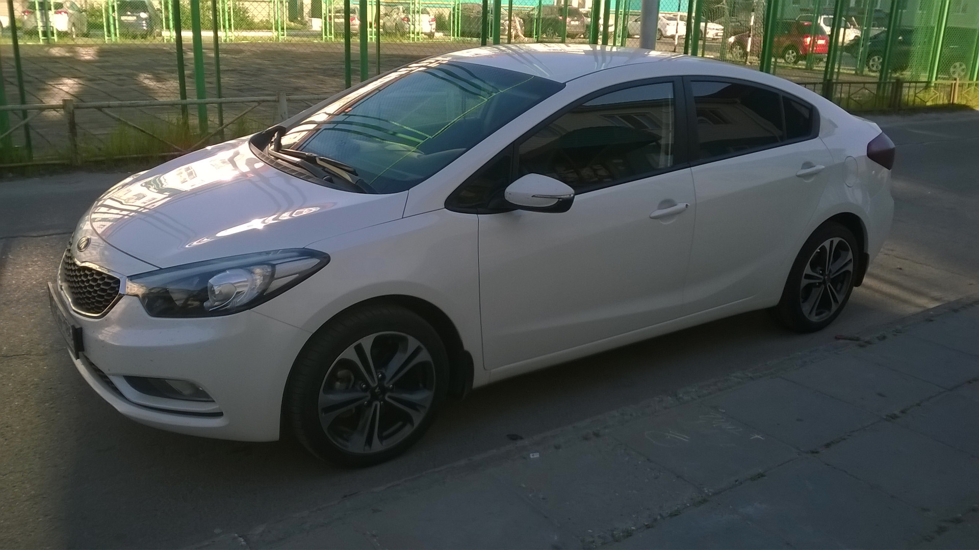 Kia Cerato 2014 белая