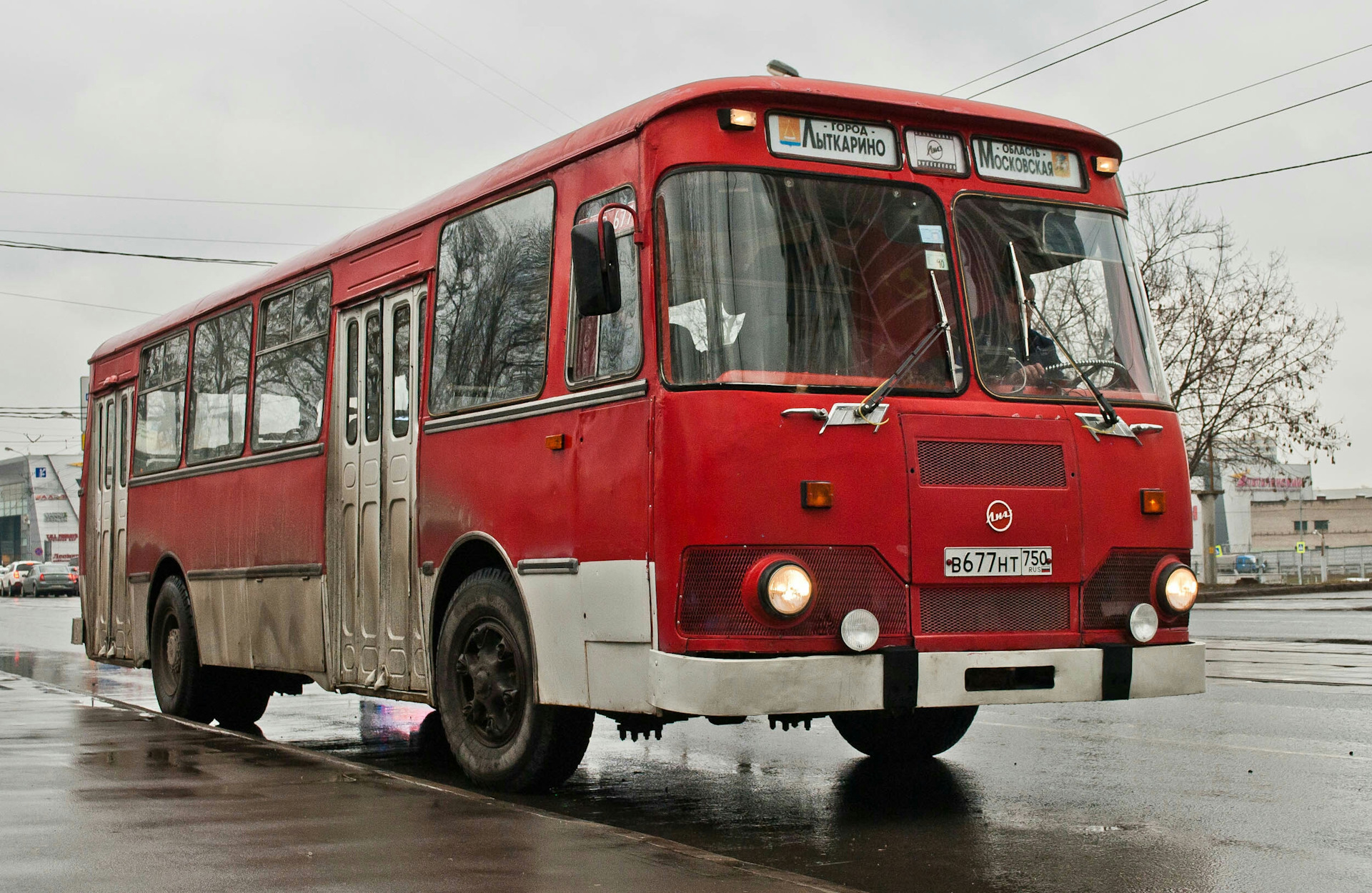 Экскурсия на ЛИАЗ-677М.