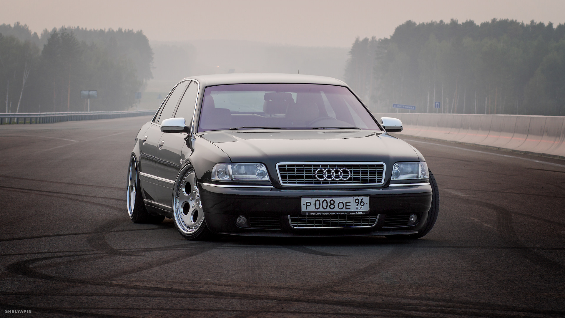 Audi s8 2000