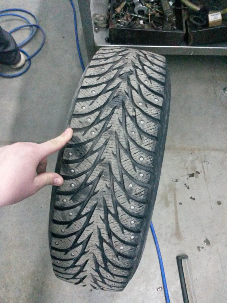 Йокогама айс гуард. Yokohama Ice Guard ig35. Yokohama ig35 215 70 r16. Ig35 stud Yokohama Ice Guard тесты. Yokohama Ice Guard лето.