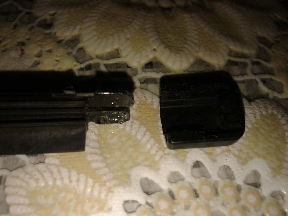 Замена резинки заднего дворника — Skoda Octavia A5 Mk2, 1,6 л, 2008 ...