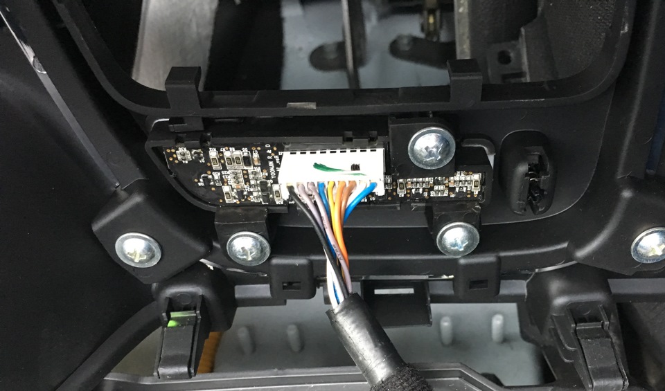 Плата индикации выбранной передачи — KIA Ceed (2G)