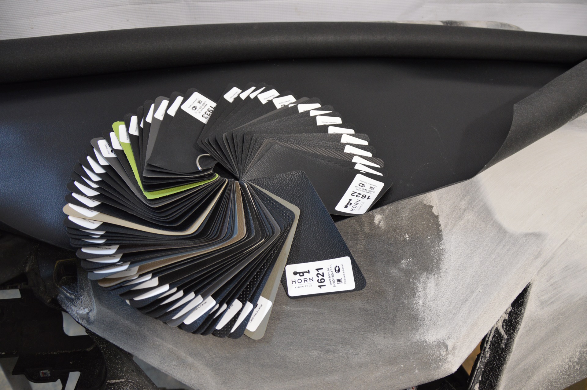 материалы хорн. материалы хорн. материалы хорн. материалы хорн. черная термо кожа хорн.