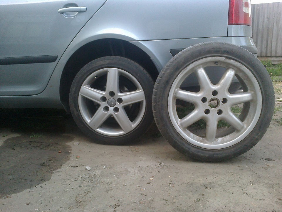 "Докатка" — Skoda Octavia A5 Mk2, 1,6 л, 2006 года | прикол | DRIVE2