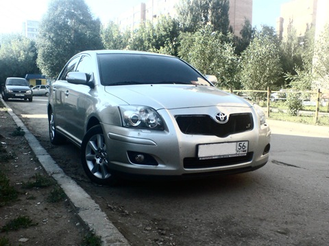 Heres a grille now  - Toyota Avensis 18 liter 2008