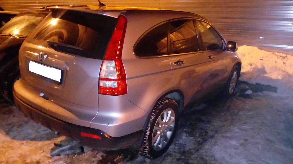 Заклинил ключ в замке — Honda CR-V (RE), 2,4 л, 2008 года | своими ...