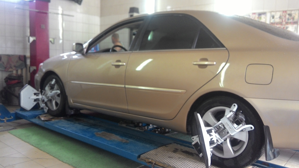 Обслужил ГБО, регулировка "схода-развала" — Toyota Camry (XV30), 2,4 л ...