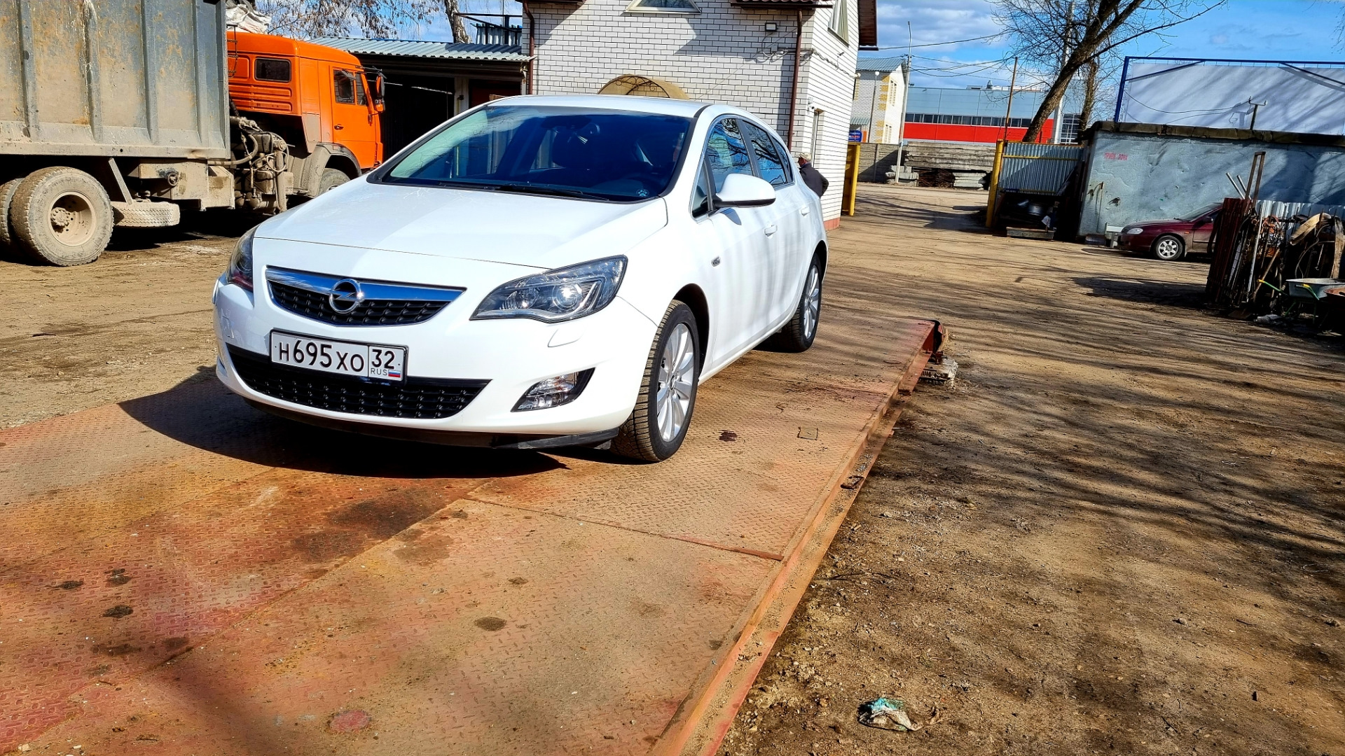 Вес Opel Astra J — Opel Astra J, 1,6 л, 2010 года | наблюдение | DRIVE2