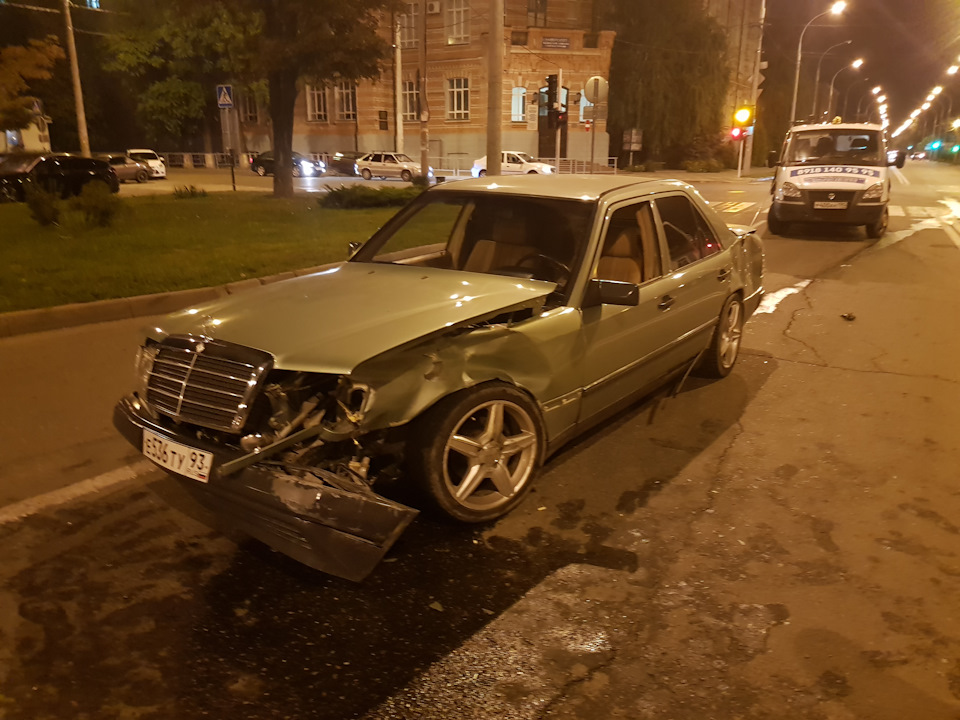 Нашли и отмыли грязнейший мерседес w124