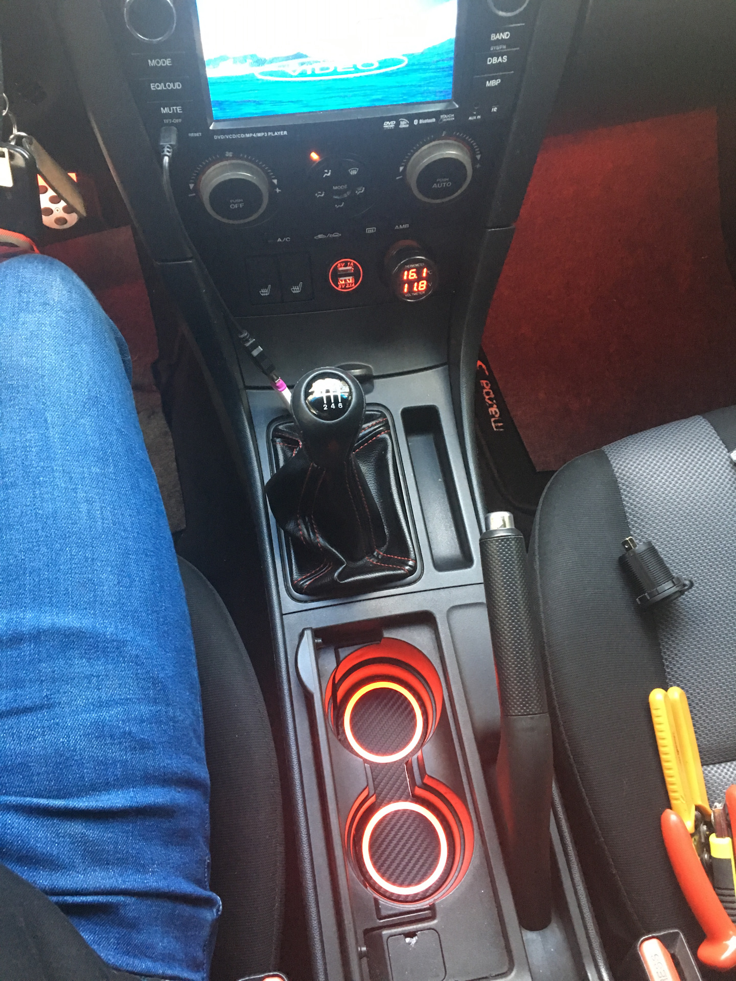 прикуриватель мазда 3