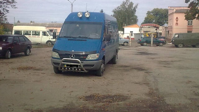 Mercedes sprinter best sale 416 4x4