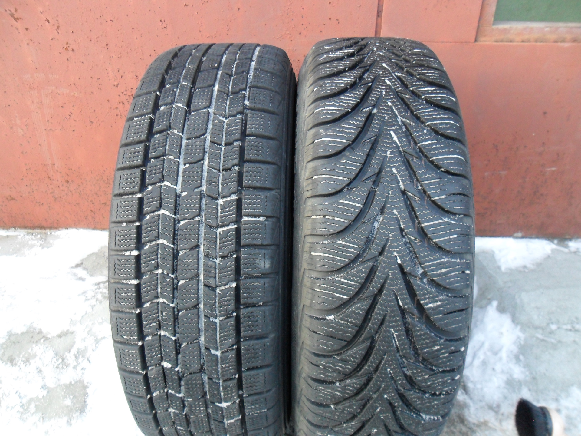 Купить шину зимнюю 175 65 r14. Goodyear ULTRAGRIP 175/65 r14. Goodyear ULTRAGRIP 500 175/65 r14. 175/65r14 Dunlop Winter. Резина зимняя r14 Данлоп.