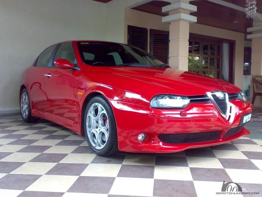 Il filo rosso alfa. Альфа Ромео 156 цвета. Цвета Альфа Ромео 156 Кроссвагон. Цвет Альфа Ромео. Альфа Ромео красного цвета.
