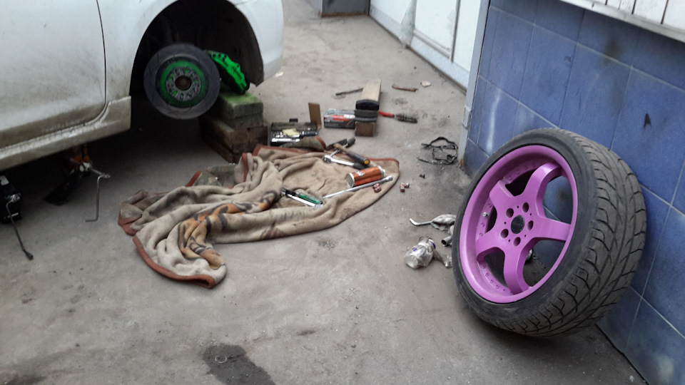 Мазда 3 замена колодок, переход на лето — Mazda 3 (1G) BK, 2 л, 2008 ...