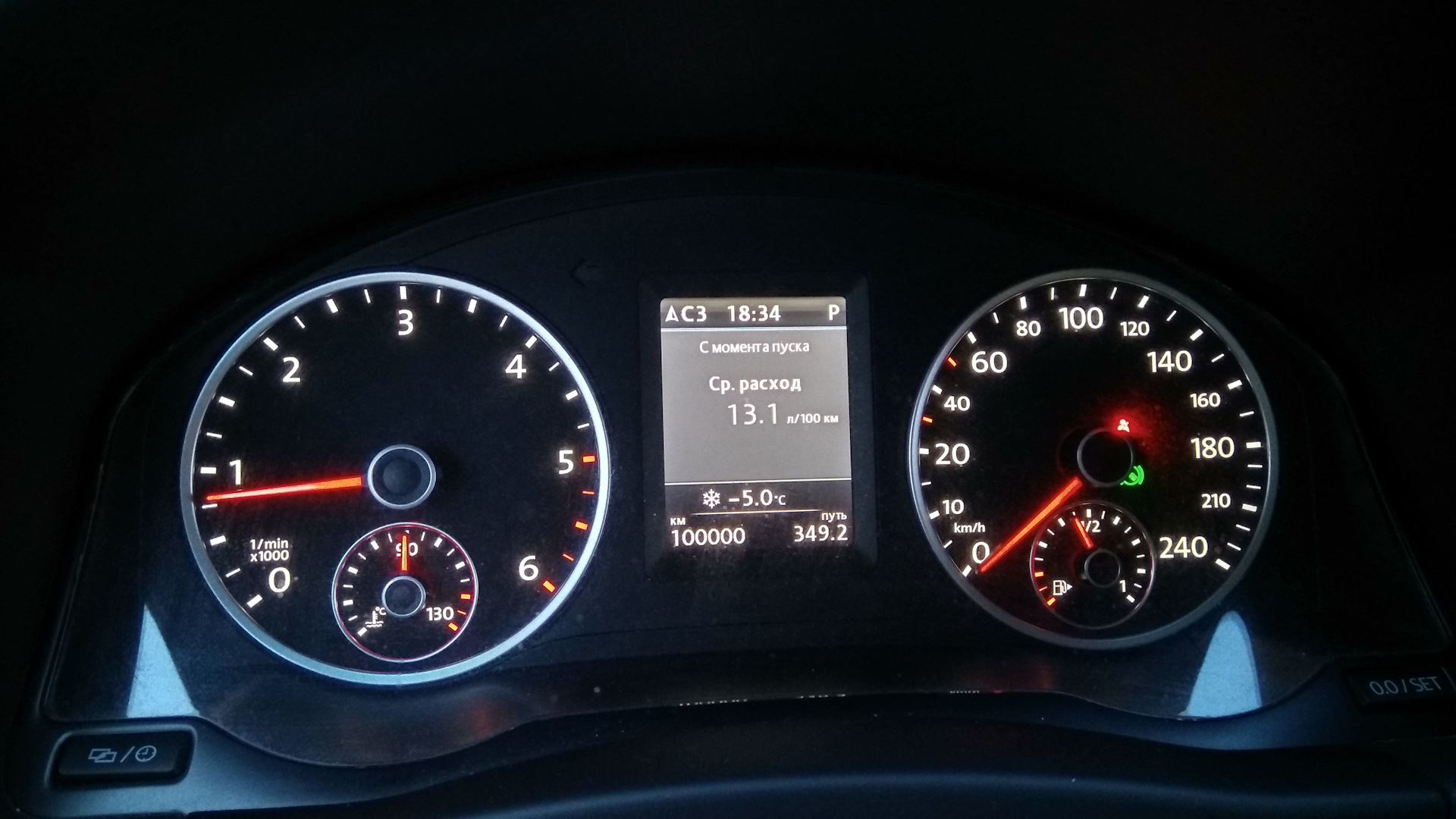 Замена подвесного подшипника кардана — Volkswagen Tiguan (1G), 2 л ...