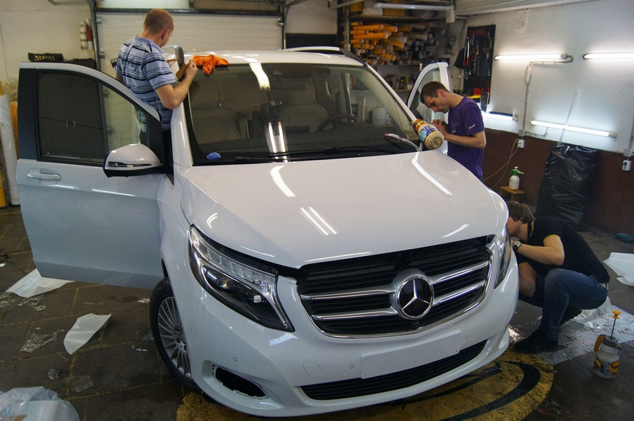 Оклейка переда Mercedes Viano 2017 защитной пленкой Suntek PPF ...