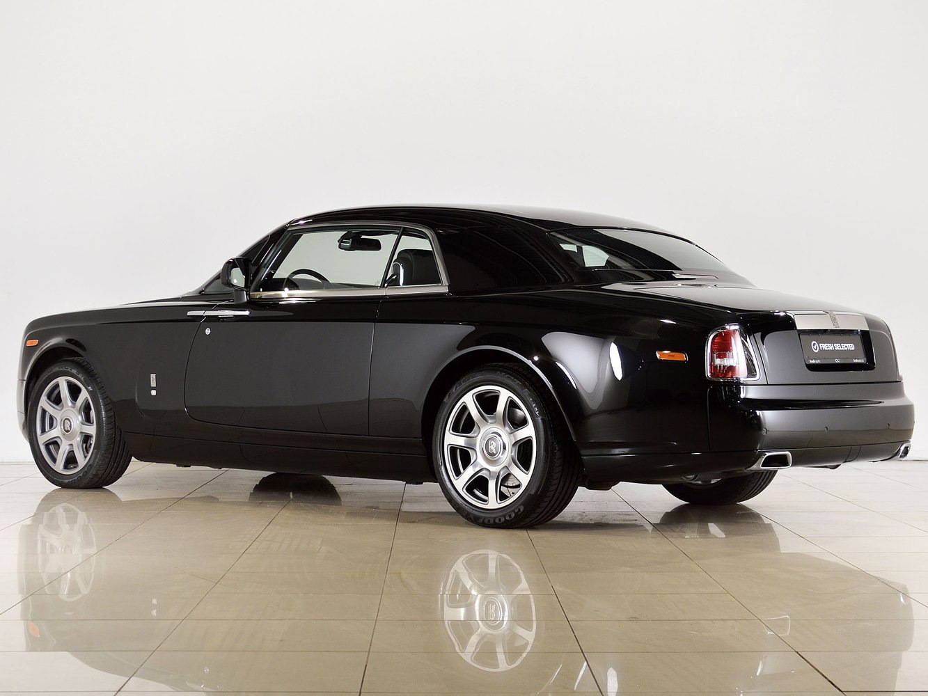 Роллс ройс купе. Rolls Royce Phantom Coupe. Rolls Royce Phantom 2010. Rolls Royce Phantom 7.