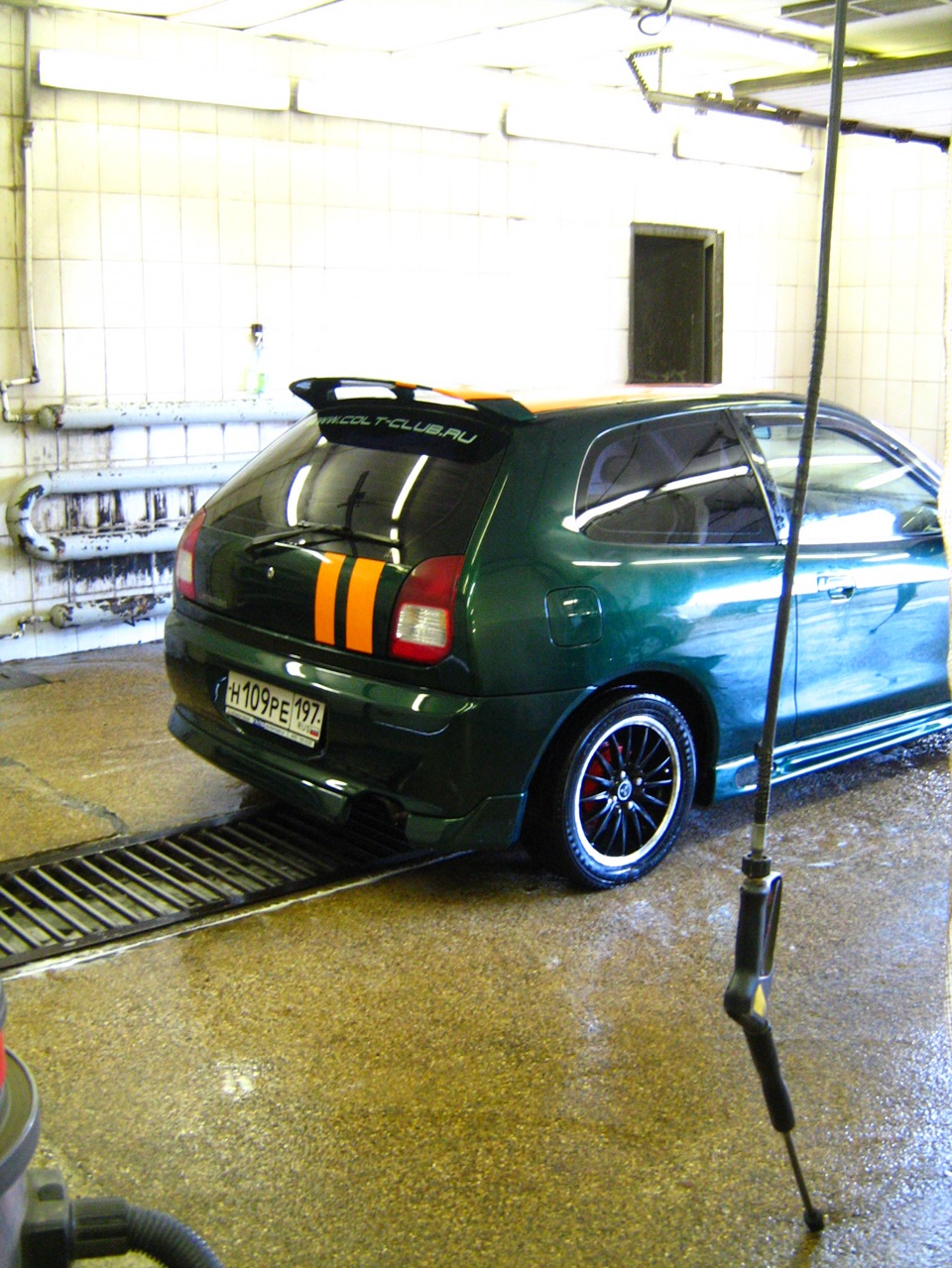 Установил — сразу на мойку — Mitsubishi Colt V