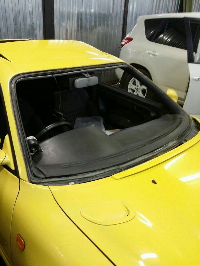 Заменил лобовик — Toyota Celica (180), 2 л, 1991 года | кузовной ремонт ...