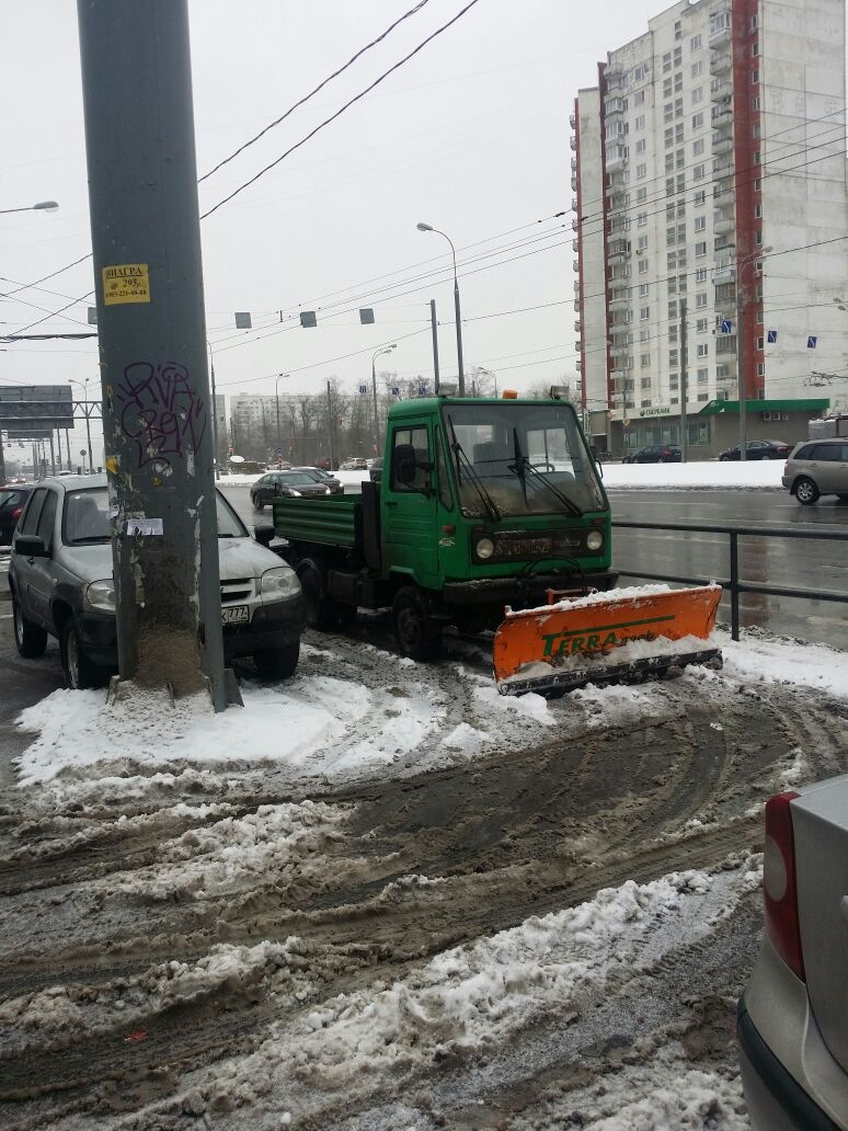 Хреновый день. — Chevrolet Niva (1G), 1,7 л, 2014 года | ДТП | DRIVE2