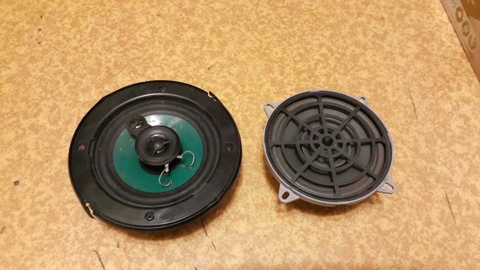 №40 Починить магнитолу, ободрать полиэтилен с запаски, и чуть-чуть ...