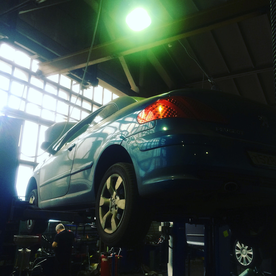 Ремонт автоматической коробки передач. Часть 2 — Peugeot 307 CC, 2 л ...