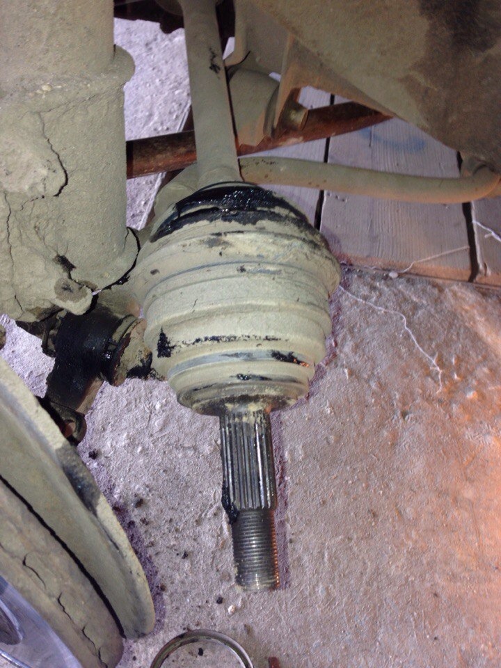 Снова замена пыльника на левом внешнем ШРУСе:) — Lada 112 Coupe, 1,6 л ...