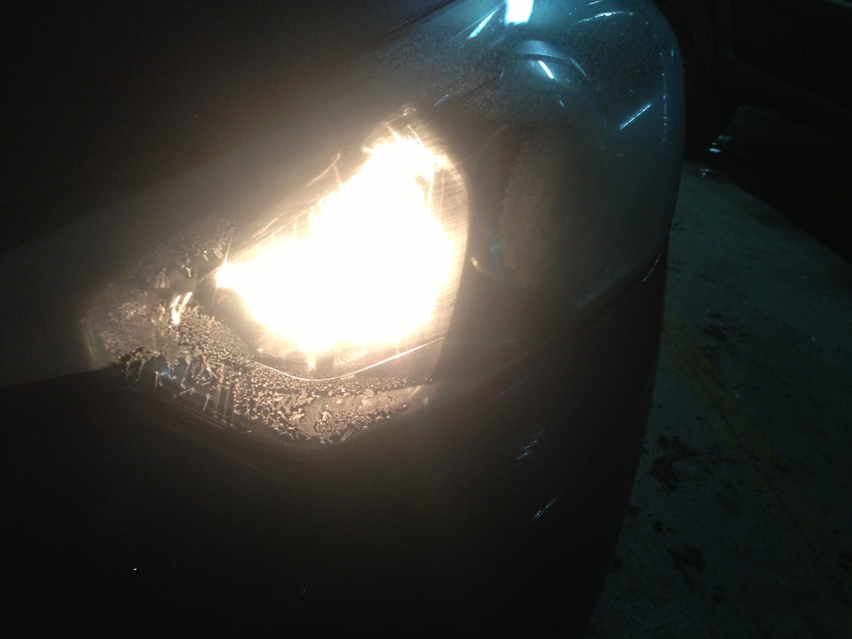 Замерзли глазки;) конденсат внутри фар замерз… — KIA Cerato (3G), 1,6 л ...