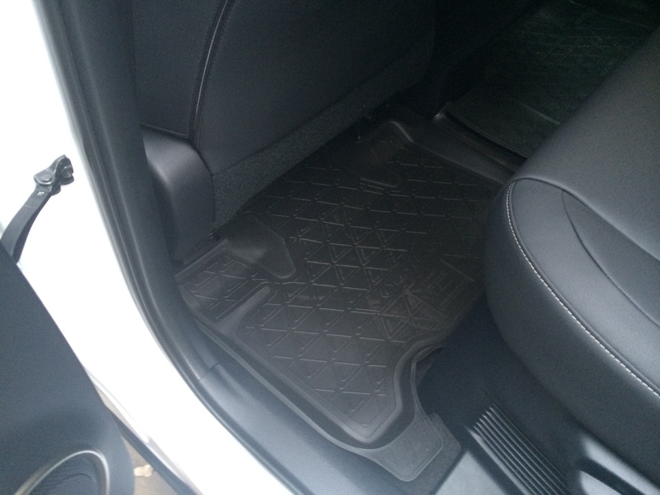 Фото в бортжурнале Lexus NX (1G)