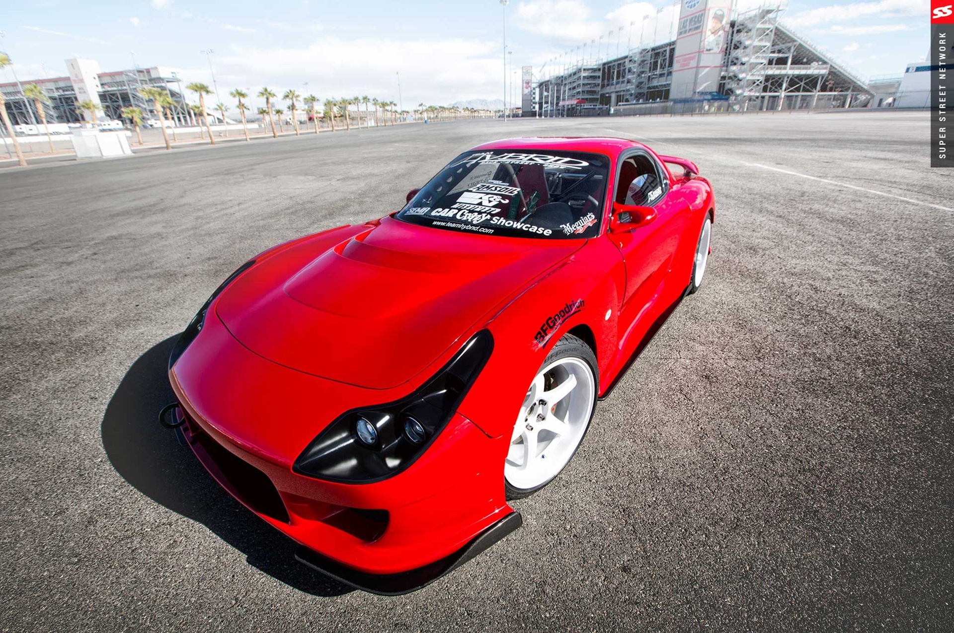 Mazda RX 7 FD красная