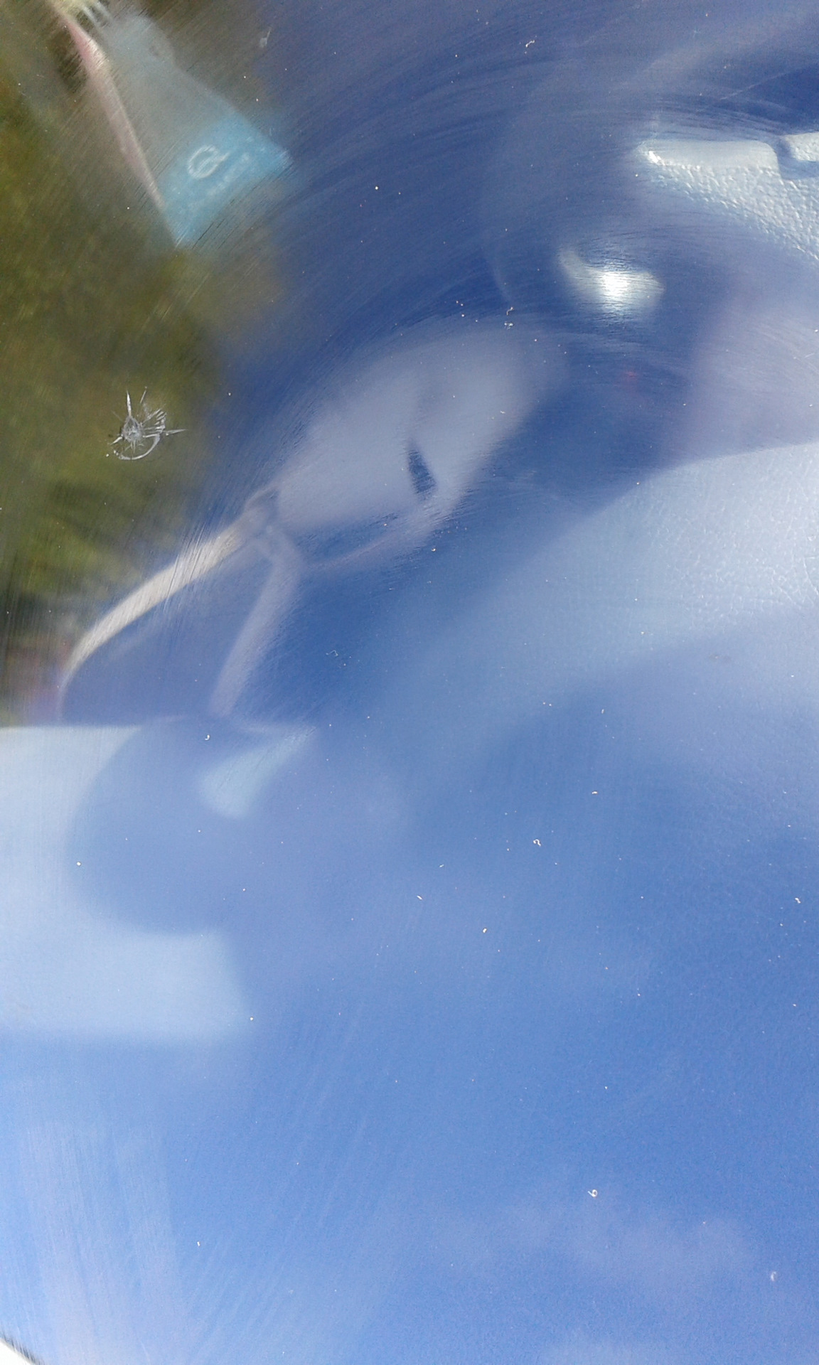 Заклеил трещину в лобовом стекле — Lada Приора хэтчбек, 1,6 л, 2012 ...