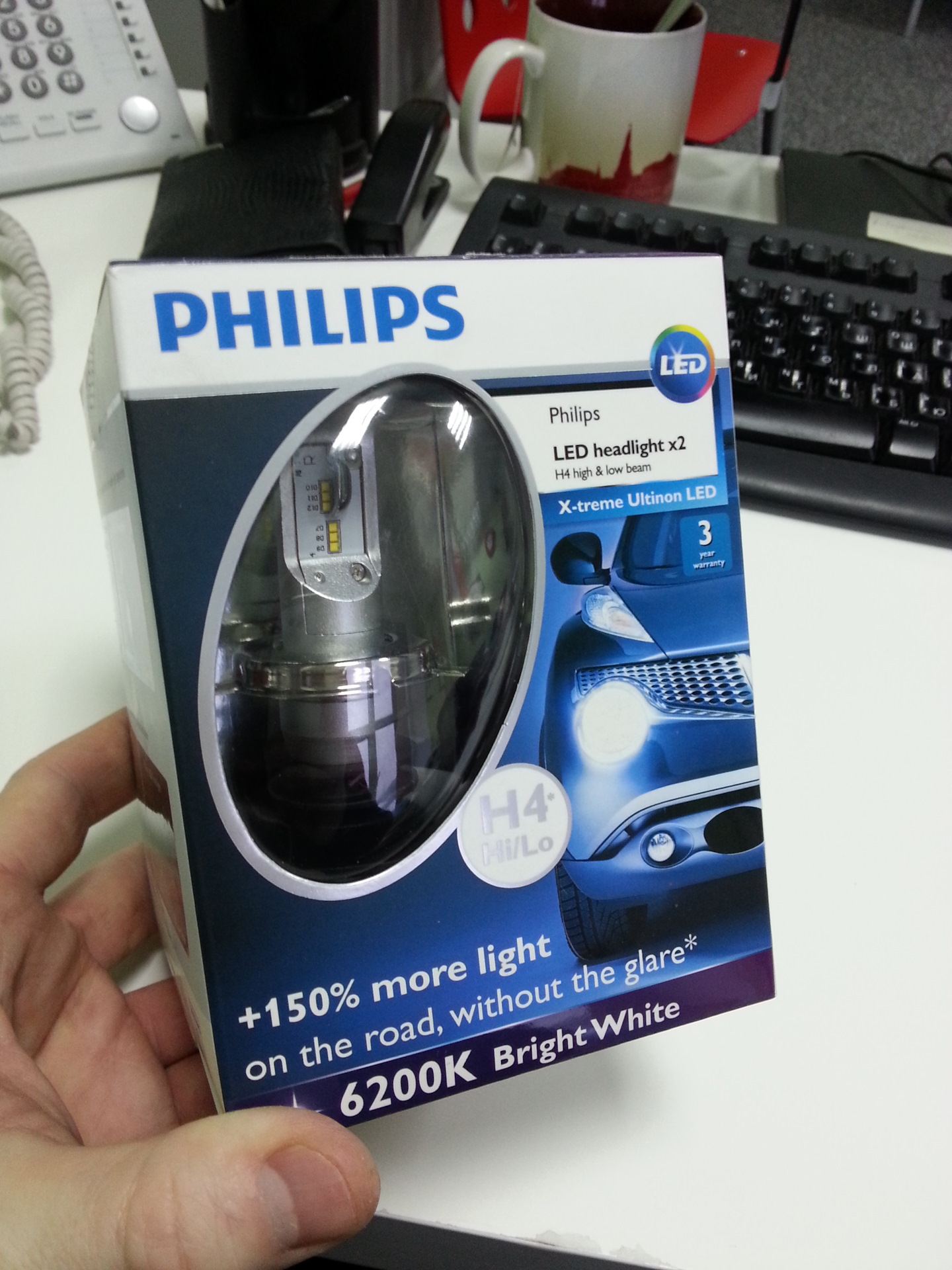 Филипс крепление. Philips h4 led x-treme Ultinon. Philips Xtreme Ultinon led h4. Philips led h4. Philips x-treme Ultinon 12953bwx2 (h4) 6200k.