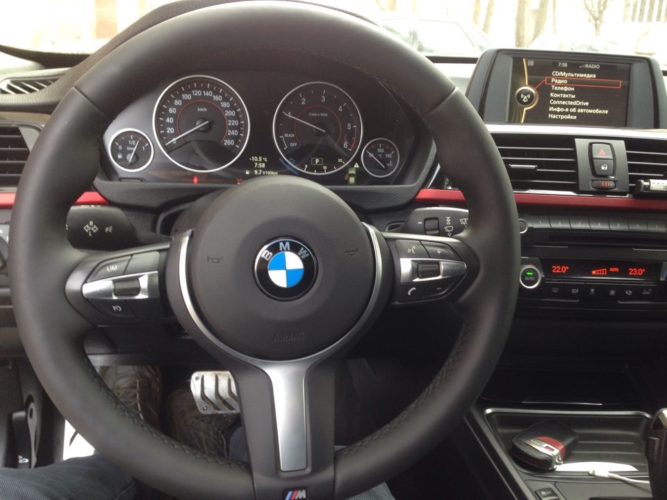 Руль бмв ф30. M руль BMW f30. BMW 3 f30 руль. Руль м-пакет BMW f30. Руль БМВ м3 пакет.