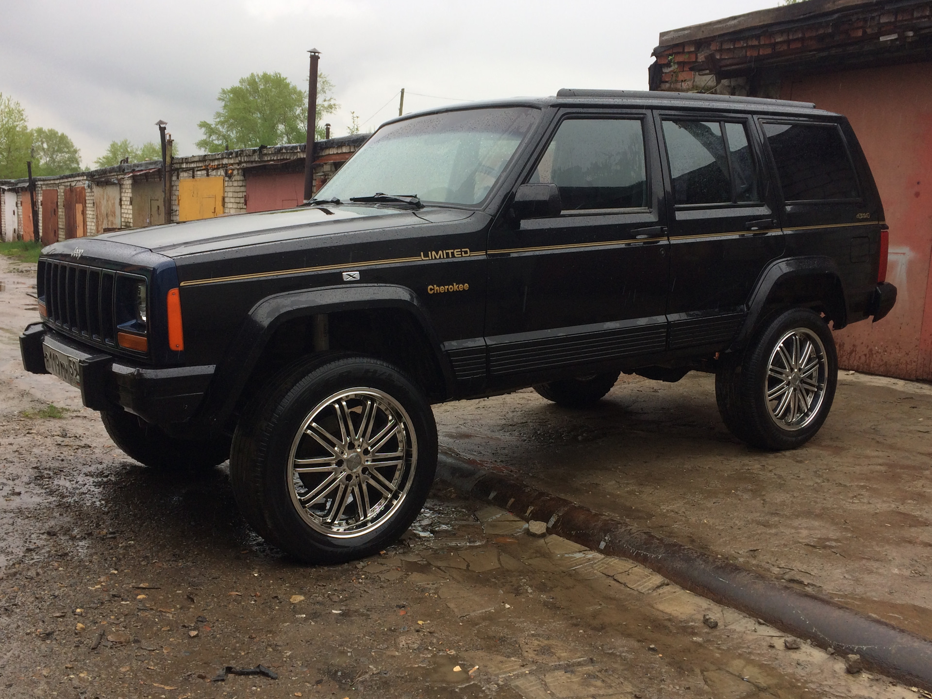 Jeep Cherokee XJ 1985