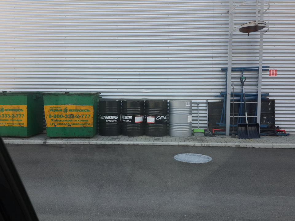 мужики идём на совещание… — Toyota Corolla (140/150), 1,6 л, 2012 года ...