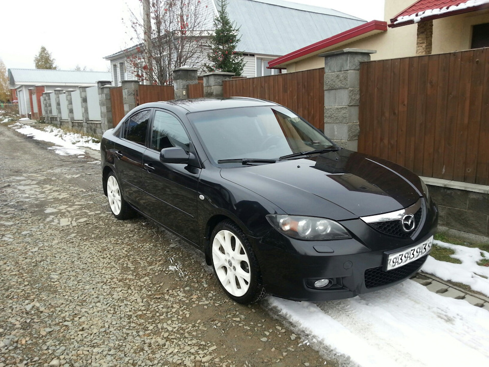 Mazda 40