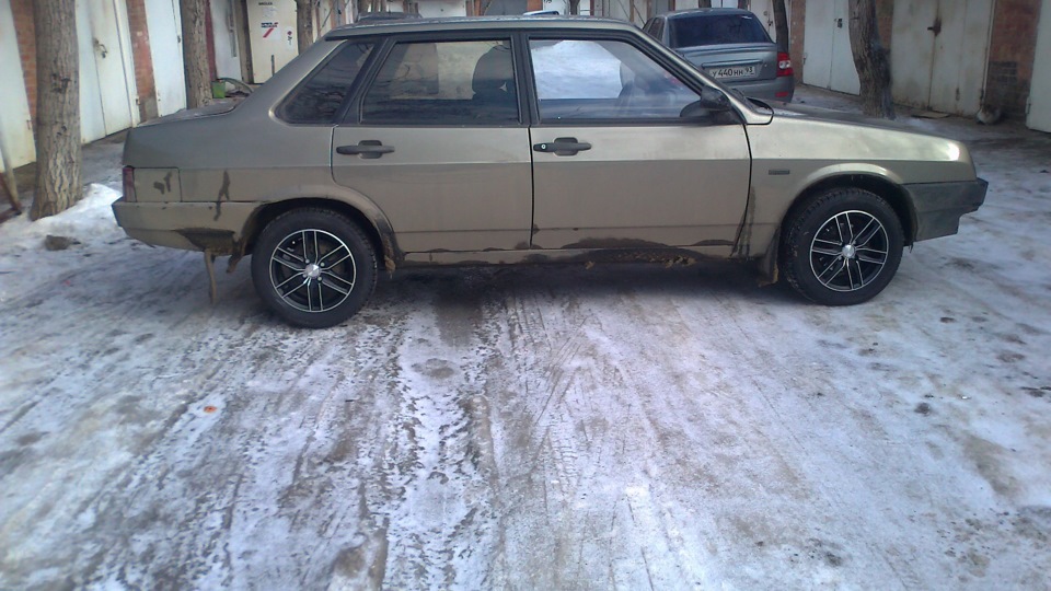 Горит лампа АКБ.Зарядки нет — Lada 21099, 1,5 л, 2001 года ...