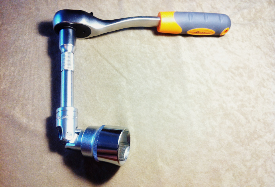 Вот такой инструмент можно собрать . — Lada 21124