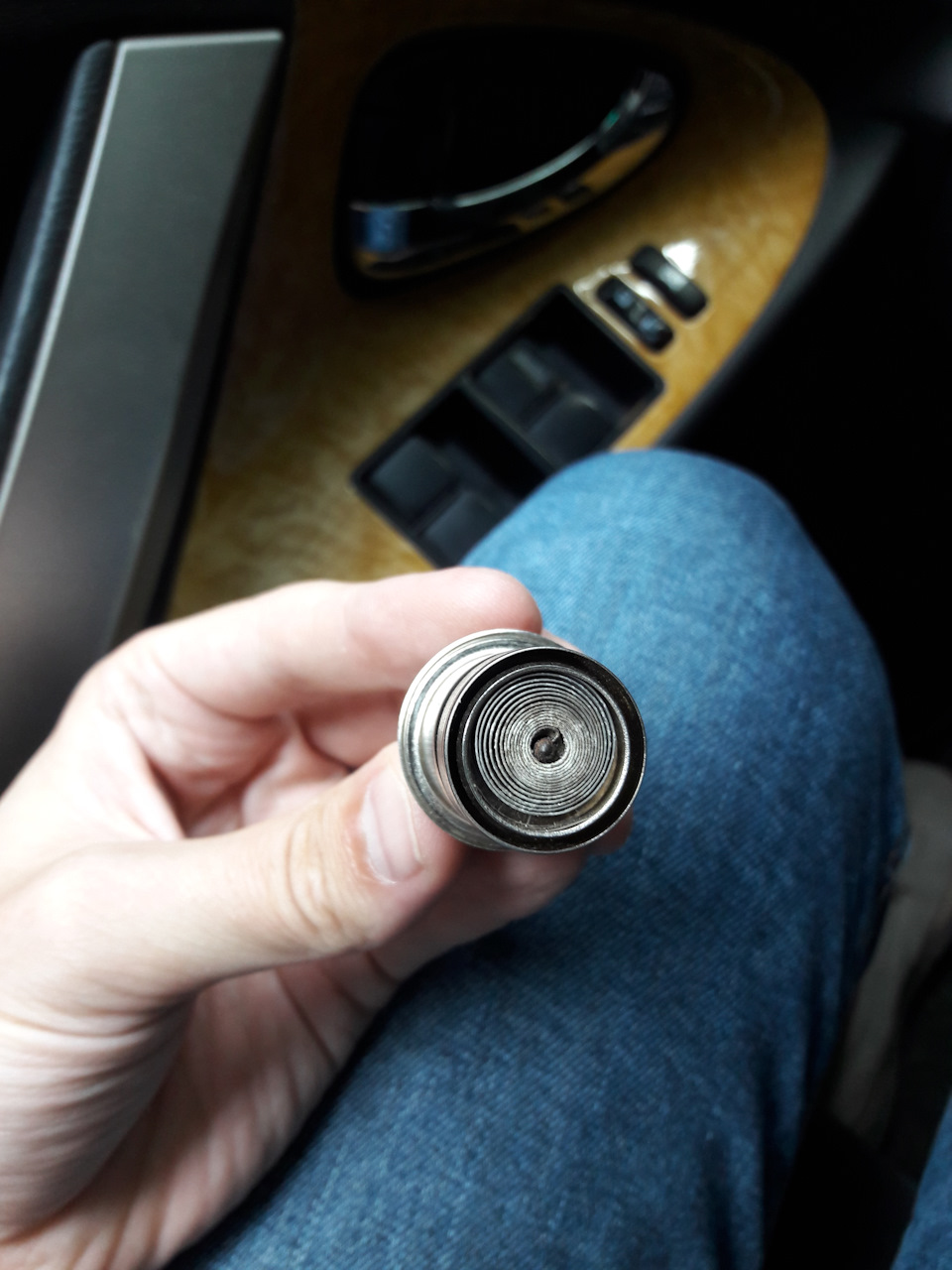 Как снять прикуриватель тойота камри Не работает прикуриватель - Toyota Camry (XV40), 2,4 л, 2007 года электроника DR
