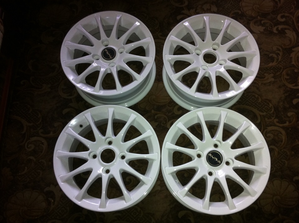 Литые диски покраска финал — Ford Escort Mk6, 1,3 л, 1996 года ...