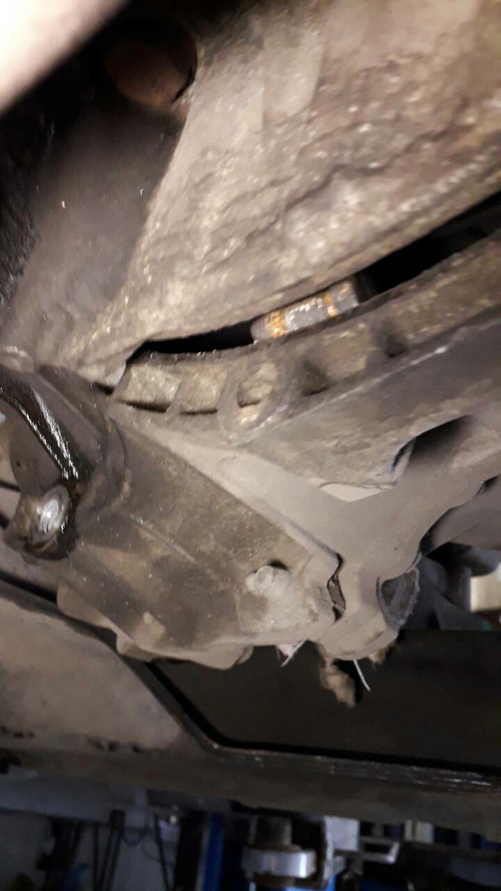 Замена сцепления, подарок от старого хозяина — Peugeot 207, 1,4 л, 2010 ...