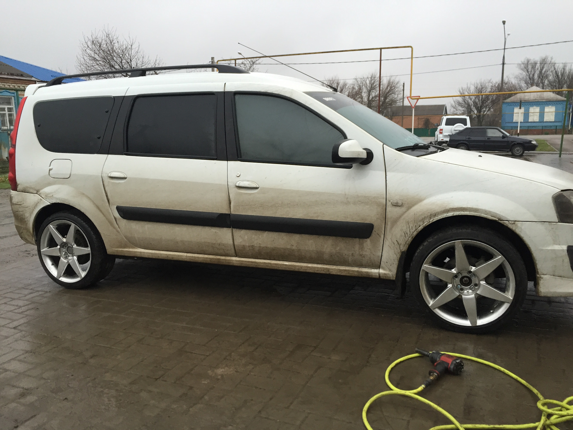 Мой способ снижать давление в колесах. ))) — Lada Ларгус, 1,6 л, 2014 ...