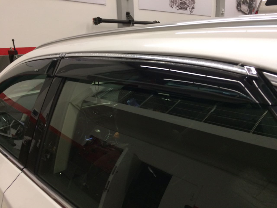 Установка дефлекторов боковых окон.Lexus RX200t. — Авторитет на DRIVE2