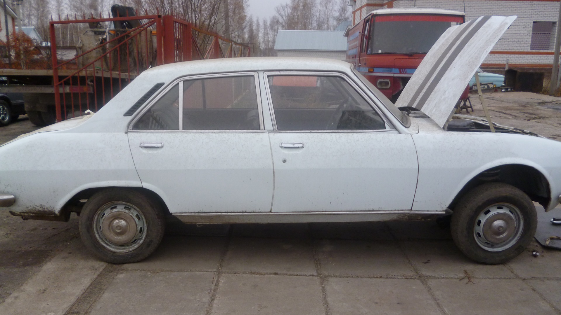 Peugeot 504 2.0 бензиновый 1980 | 2.0 седан - погоняло ПЫЖ на DRIVE2