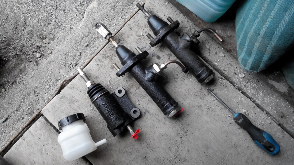 Сцепление — УАЗ 3909, 2,9 л, 2001 года | своими руками | DRIVE2