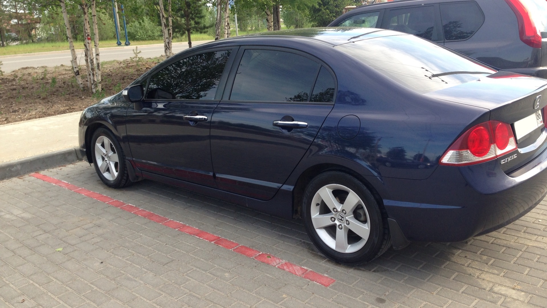 Honda Civic 4D (8G) 1.8 бензиновый 2007 | fuck the клиренс на DRIVE2