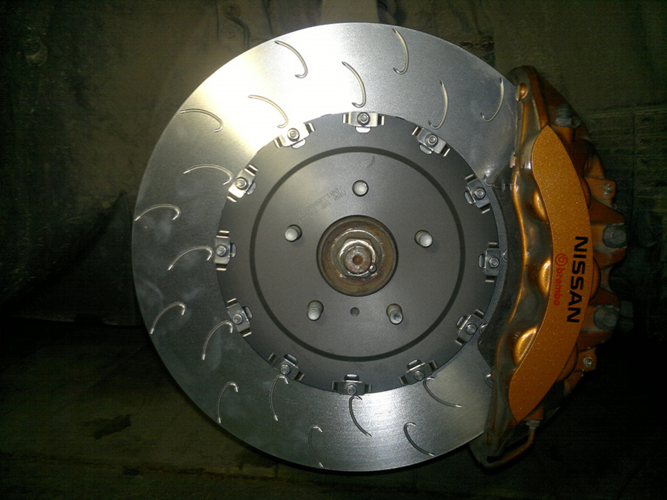 Фото в бортжурнале Nissan GT-R (R35)