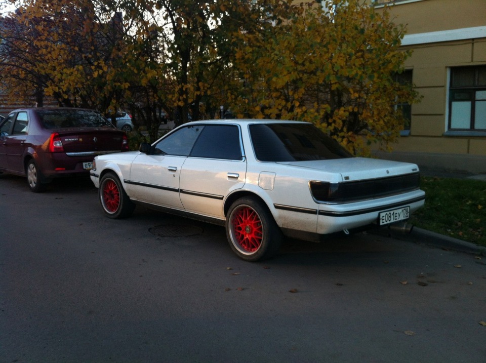 Toyota Carina ed st160 салон